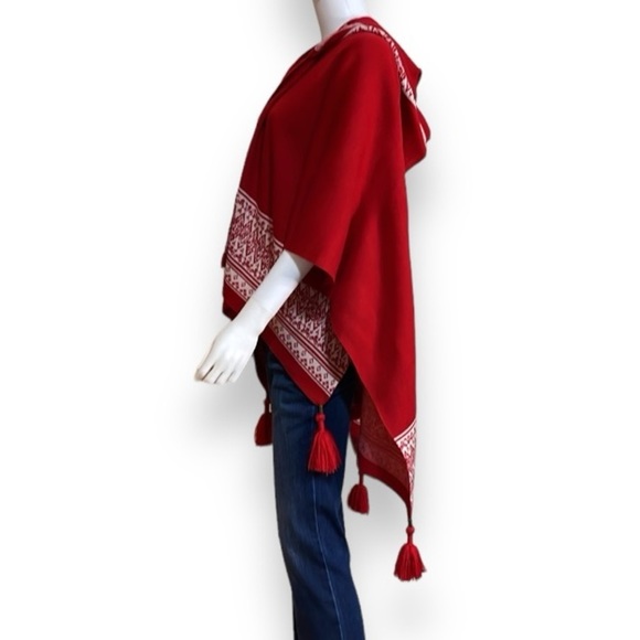 Red Poncho Cape Sweater perfect for Valentine’s Day!  One size fits all NWOT - Picture 2 of 3